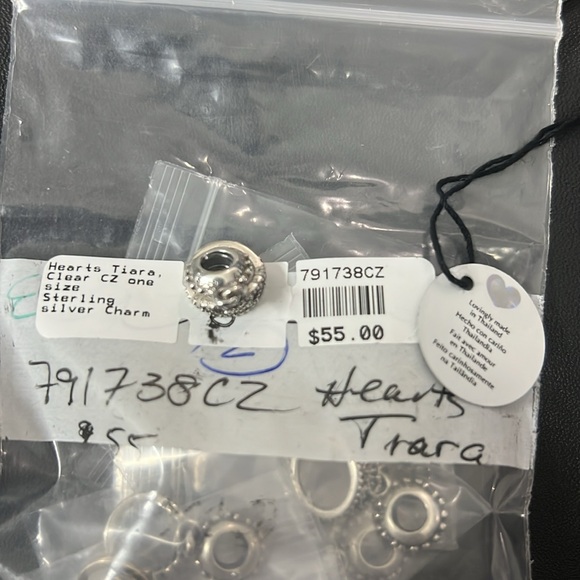 Authentic Pandora Hearts Tiara Charm - Picture 2 of 7